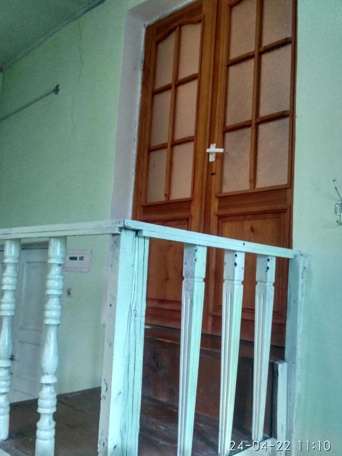 Bed and Breakfast Western House Qorowul Exterior foto