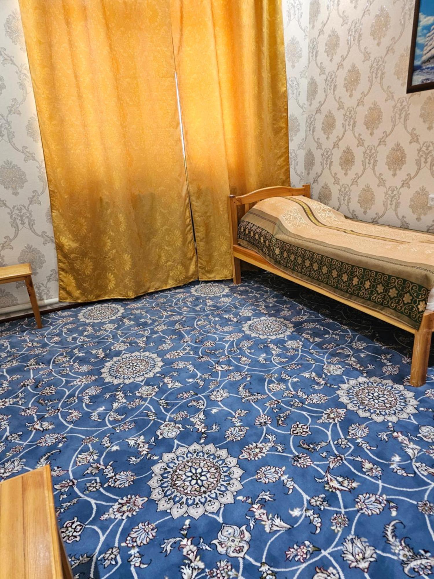 Bed and Breakfast Western House Qorowul Exterior foto