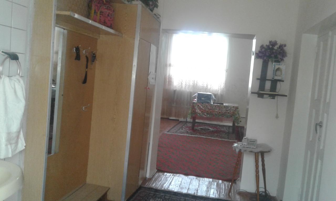 Bed and Breakfast Western House Qorowul Exterior foto