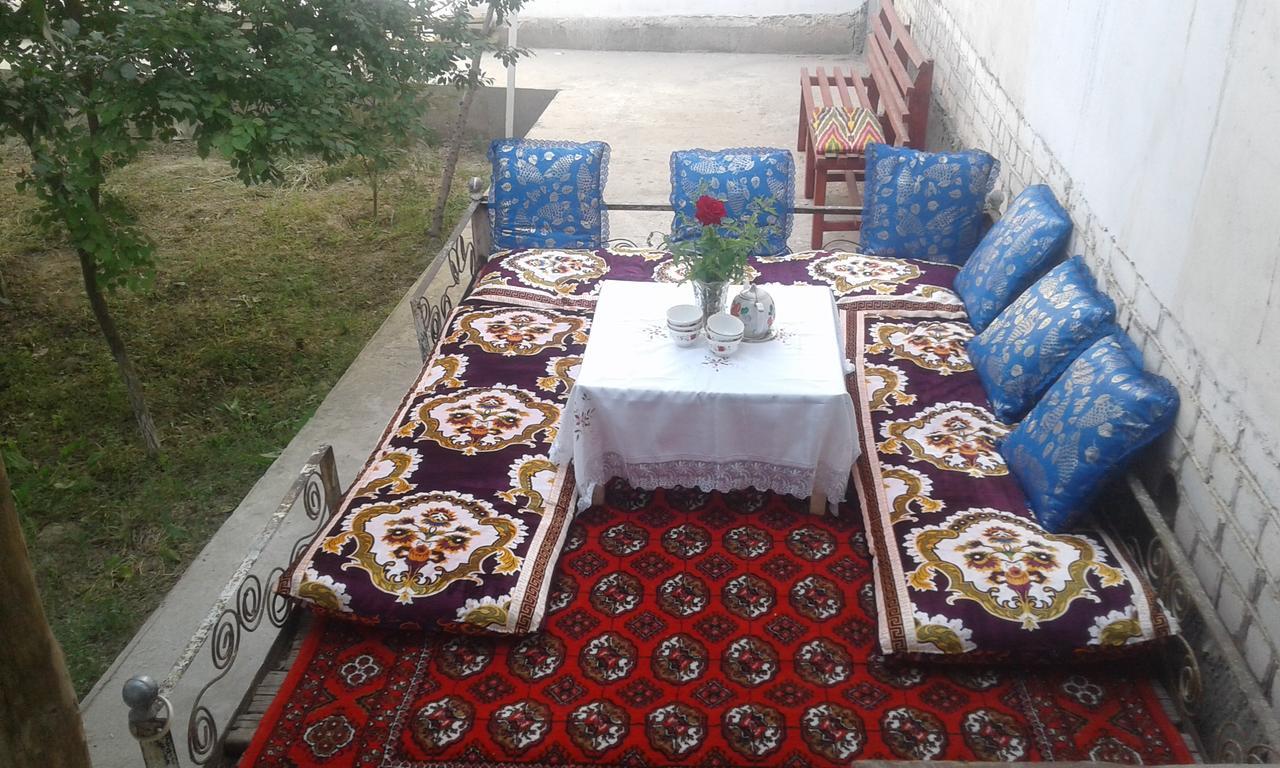Bed and Breakfast Western House Qorowul Exterior foto